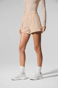 Accolade Short - Beige