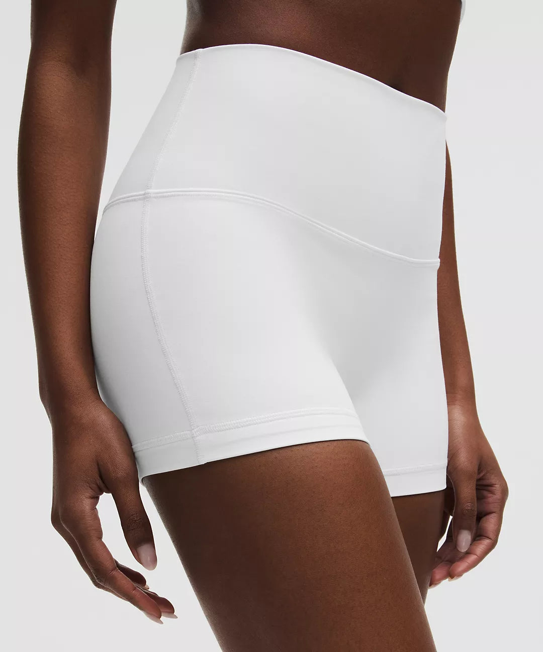 Align Shorts – White
