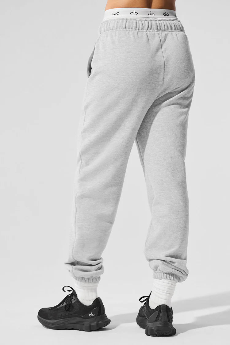 Accolade Sweatpant - Blue