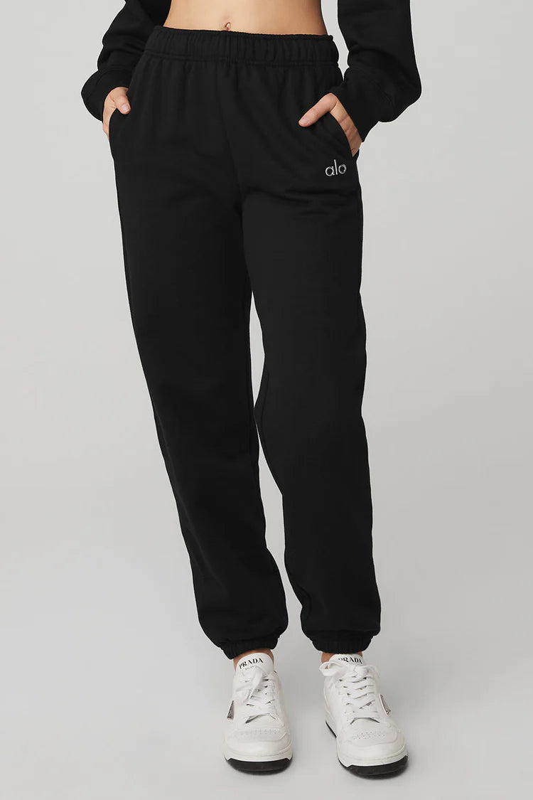 Accolade Sweatpant - Blue